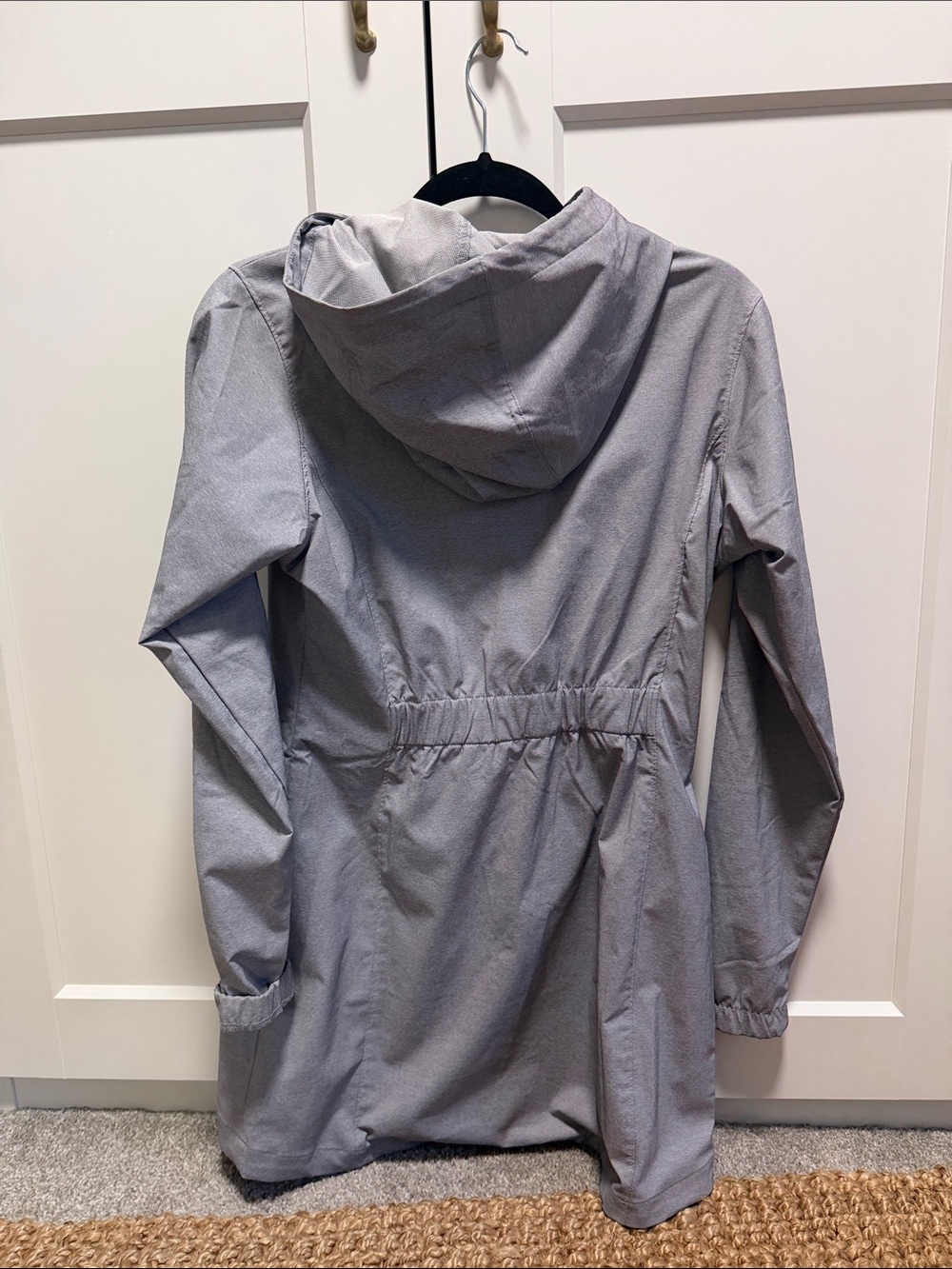 Columbia Hooded Gray Long Raincoat - Picture 2 of 3